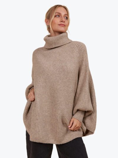 Isle of Mine Miru Poncho in Taupe